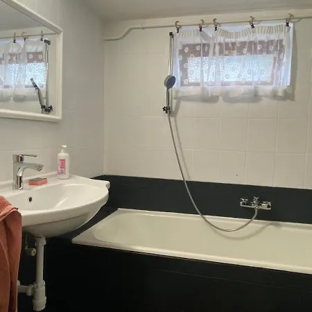 Emese Vendeghaz Prázdninový dům